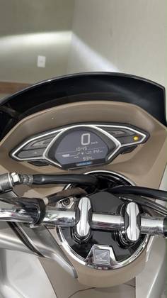 HONDA PCX DLX 